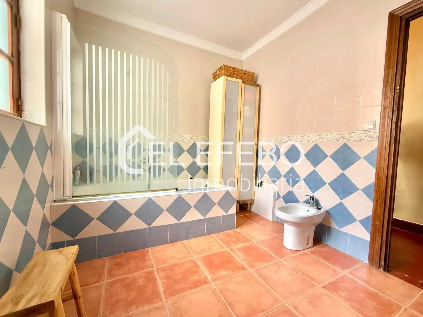 Baño de Casa o chalet en venta en Antequera con Horno, Lavadora y Balcón