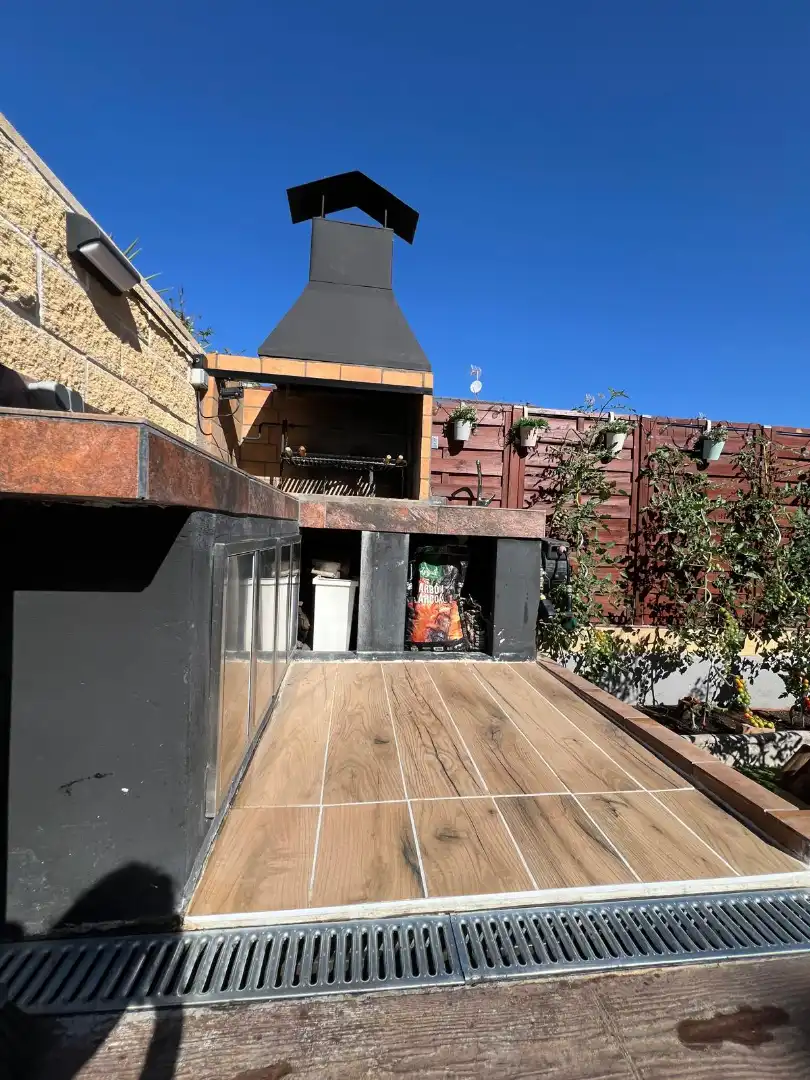 Terraza de Casa adosada en venta en Villalbilla con Aire acondicionado, Calefacción y Jardín privado