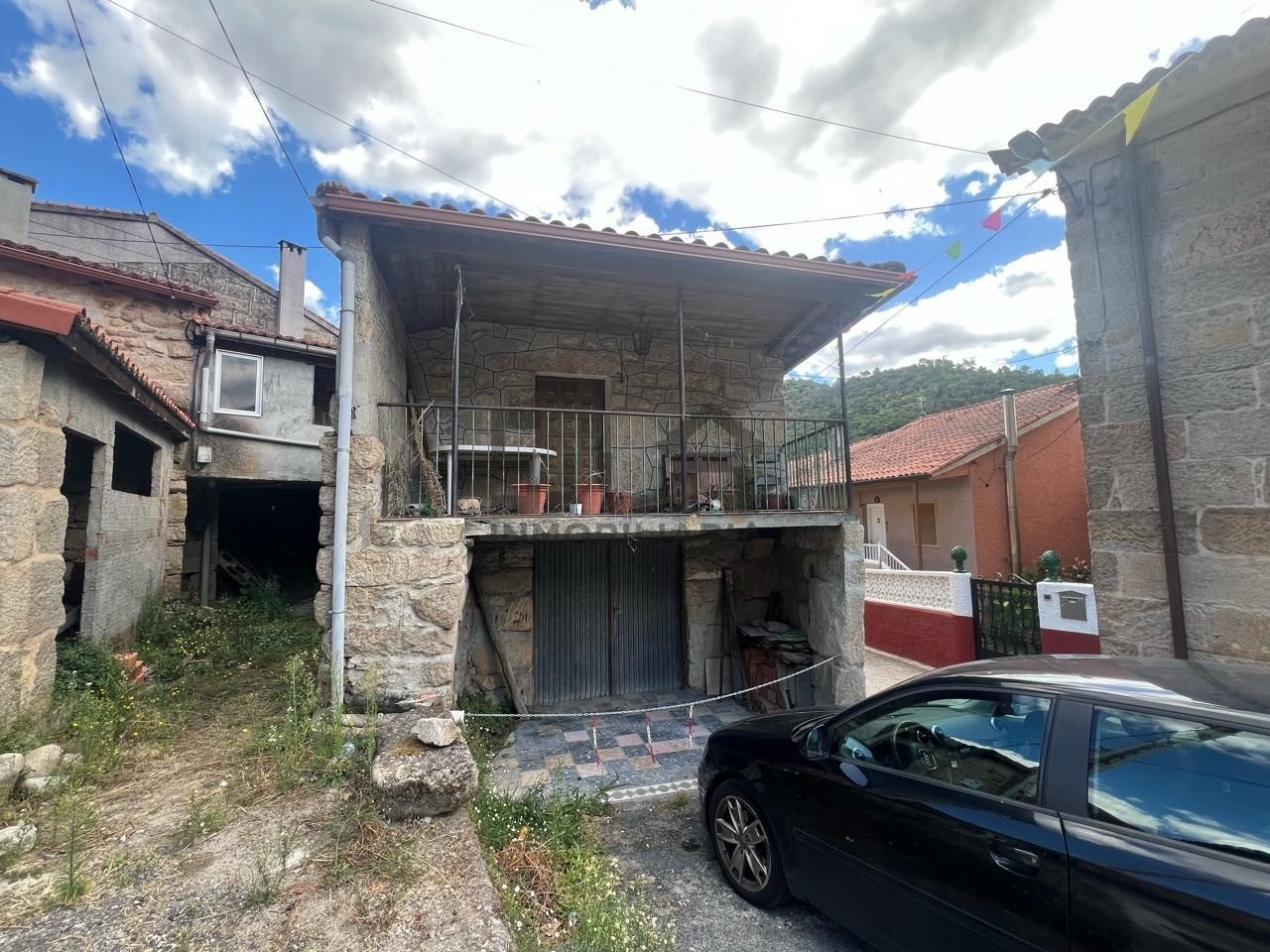 Vista exterior de Casa o xalet en venda en Ourense Capital  amb Calefacció, Jardí privat i Terrassa