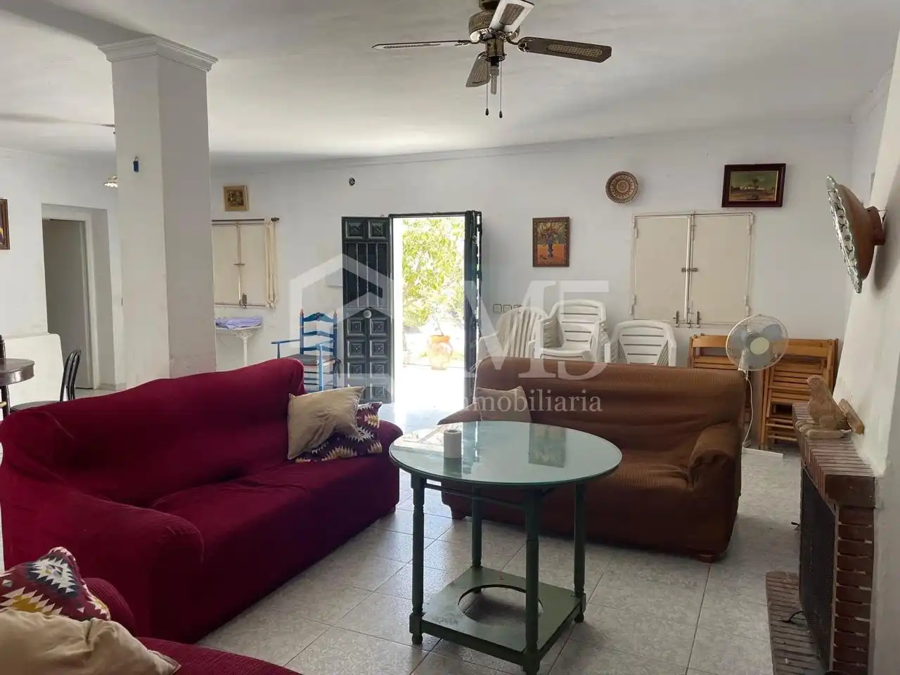 Sala d'estar de Finca rústica en venda en Vélez-Málaga amb Piscina