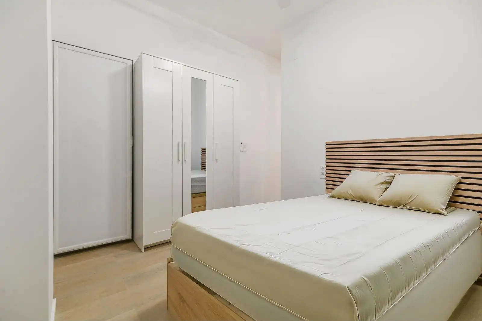 Schlafzimmer von Wohnung zum Verkauf in L'Hospitalet de Llobregat