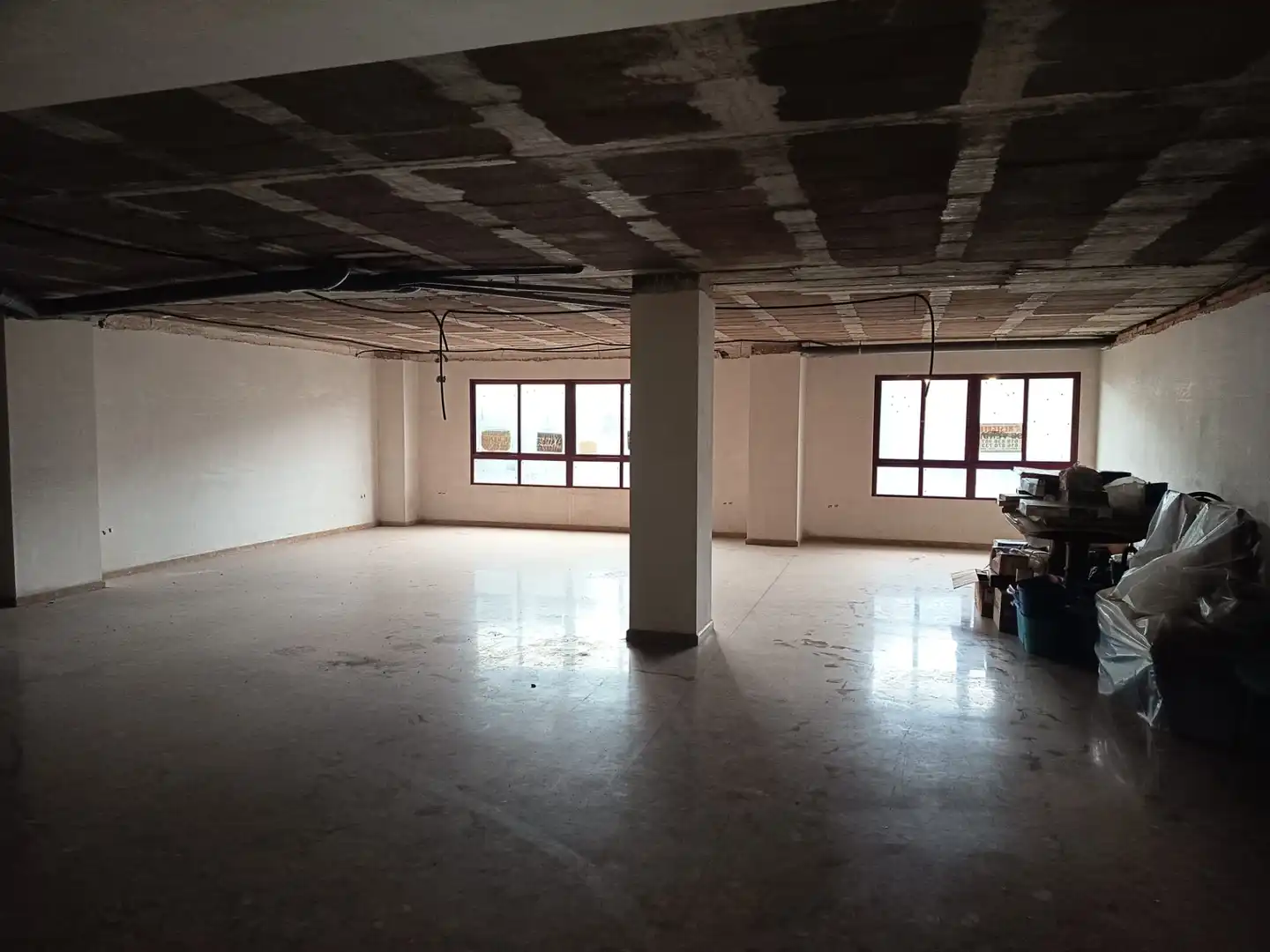 Local comercial en venda a Piscinas, imagen 4
