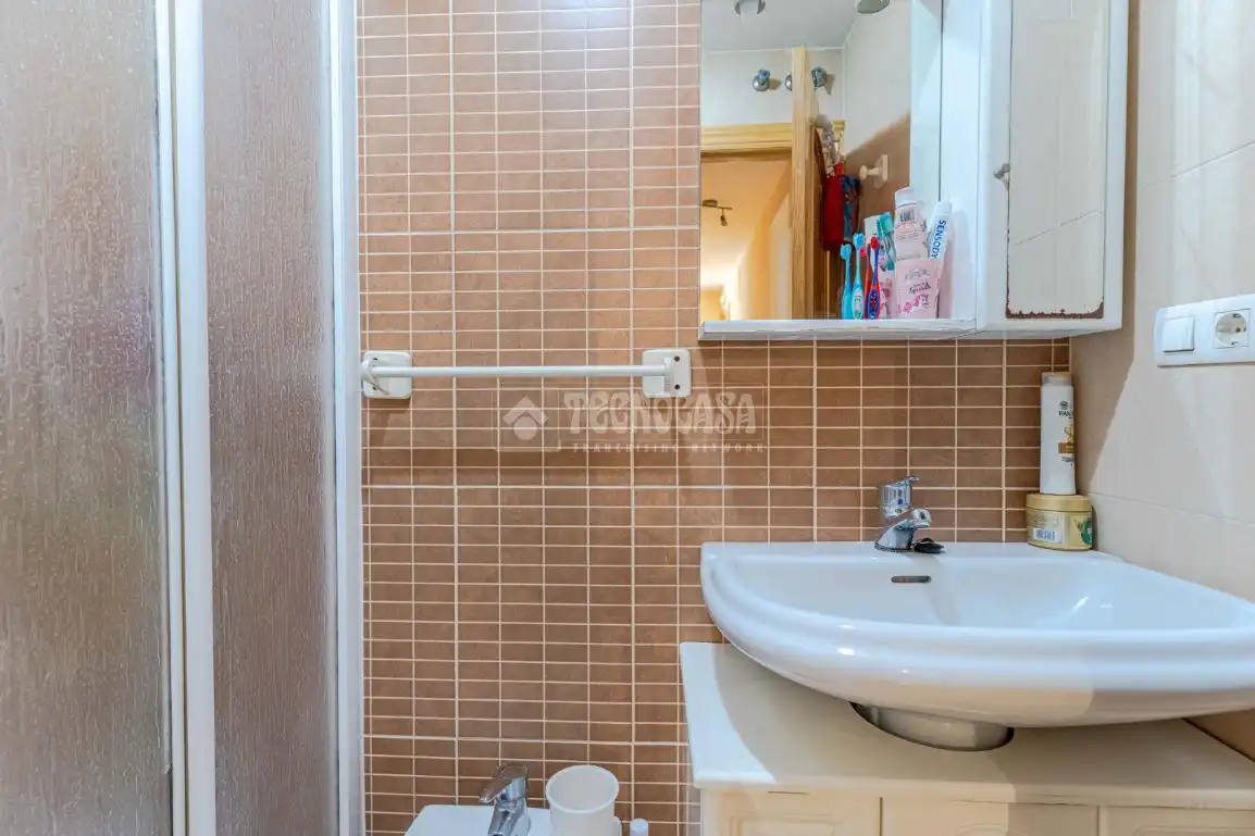 Baño de Piso en venta en Albuñol