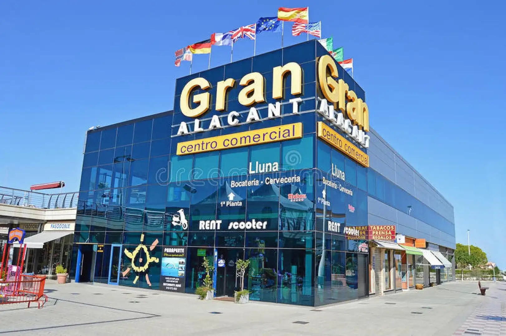 Exterior view of Flat for sale in Santa Pola  with Air Conditioner, Heating and Parquet flooring