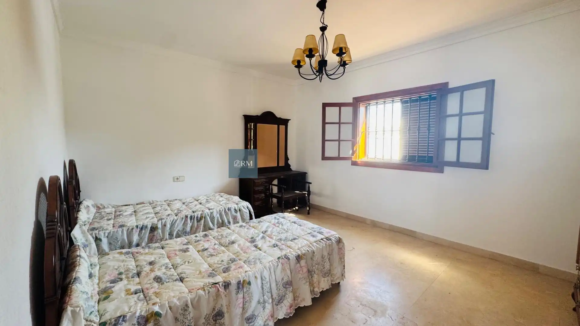 Bedroom of Houses for sale in Sanlúcar de Barrameda  with Private garden, Terrace and Swimming Pool