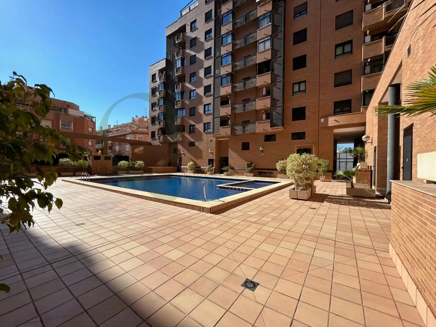 Piscina de Pis en venda en Alicante / Alacant amb Calefacció, Terrassa i Piscina comunitària