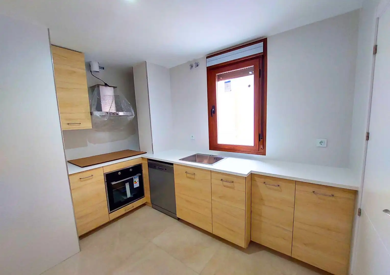 Flat with lift for sale in Ismael González de la Serna 9, imagen 3
