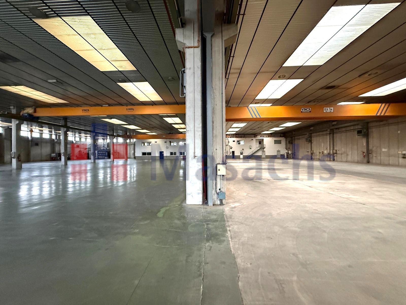 Nau industrial en venda en Terrassa