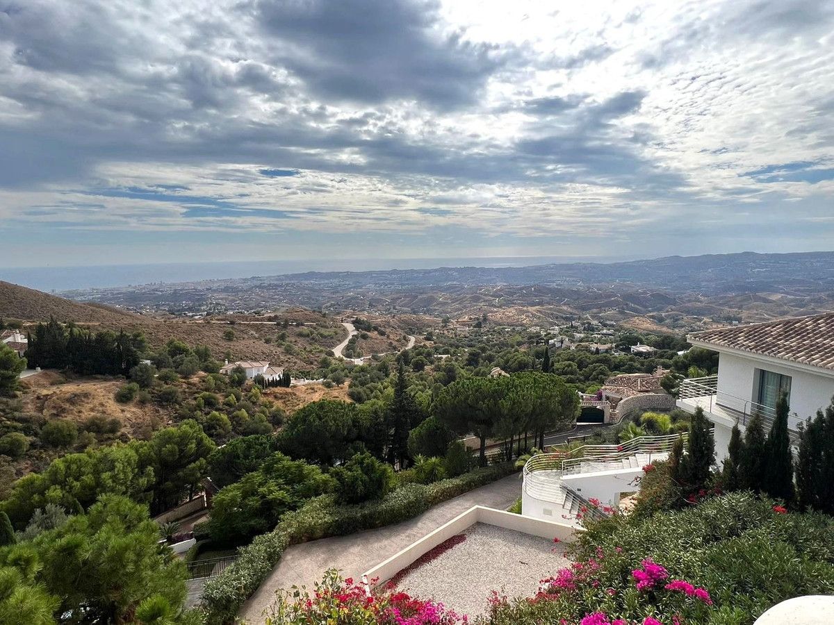 Vista exterior de Casa adosada en venta en Mijas con Aire acondicionado, Calefacción y Terraza
