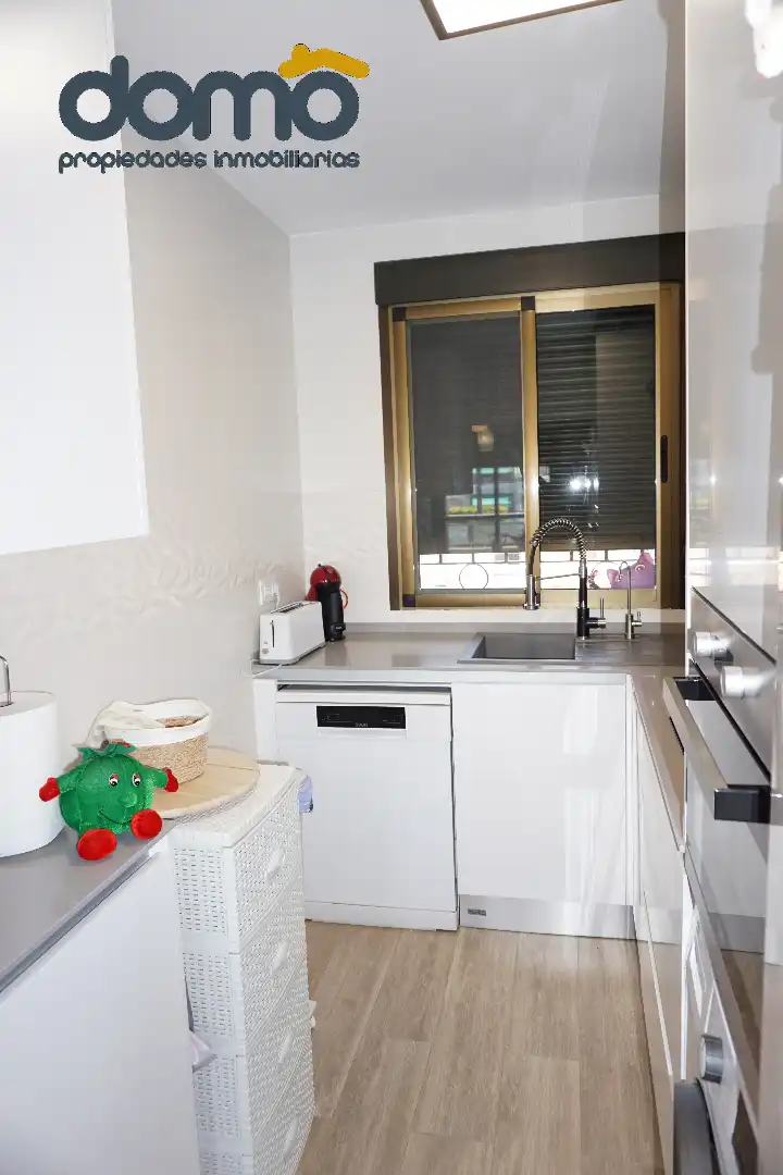 Cocina de Piso en venta en Almería con Aire acondicionado, Terraza y Piscina comunitaria