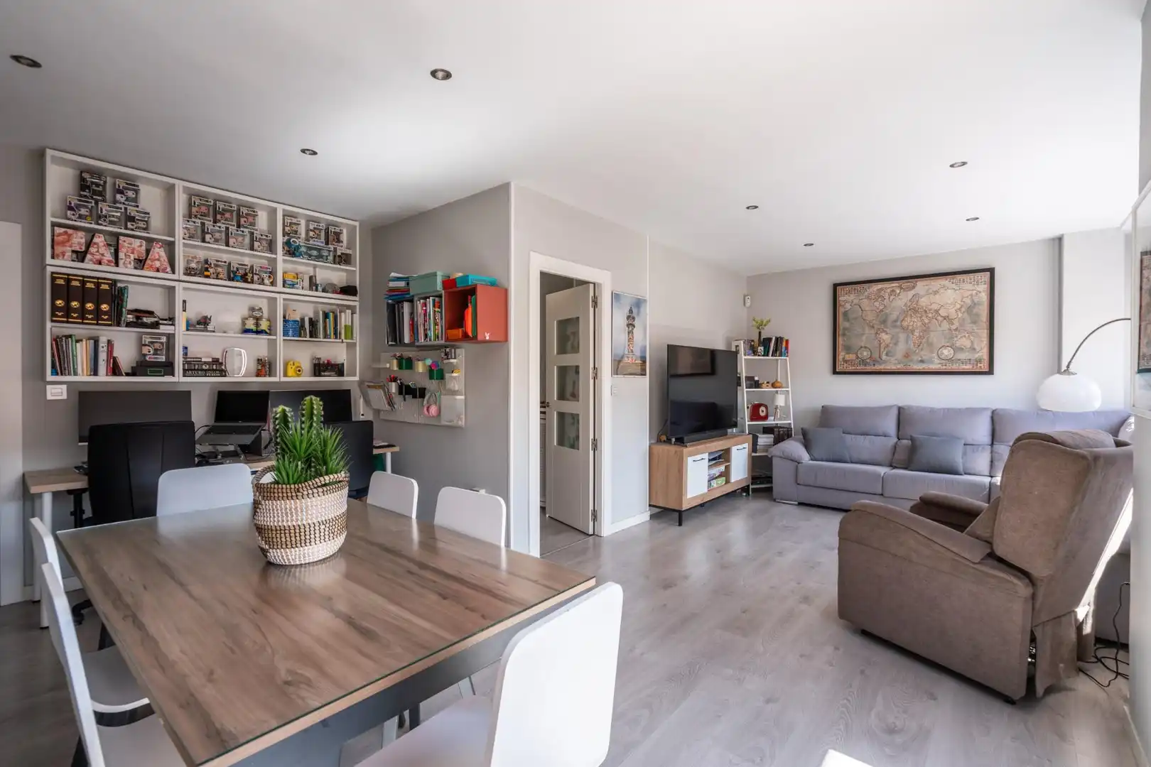 Sala de estar de Piso en venta en Albacete con Aire acondicionado, Calefacción y Terraza