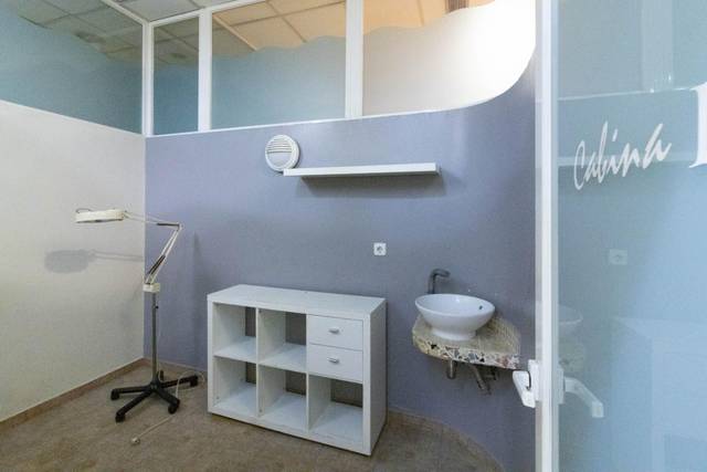 Local comercial en Alquiler en Calle PINTOR NAVARRO LLORENS en Arrancapins