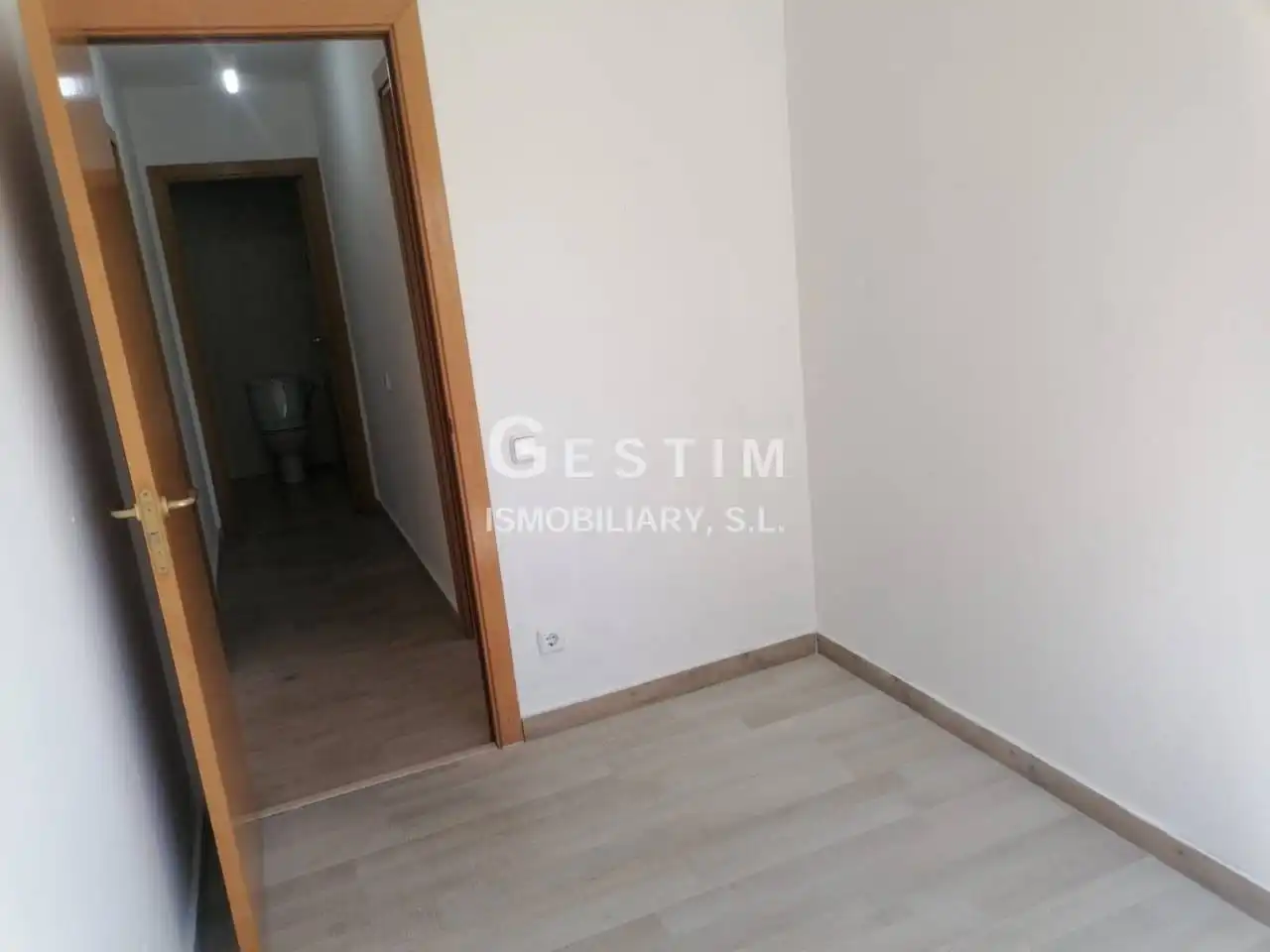 Dormitori de Apartament en venda en Vic amb Aire condicionat i Calefacció