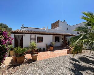 Vista exterior de Finca rústica en venda en Zurgena amb Terrassa