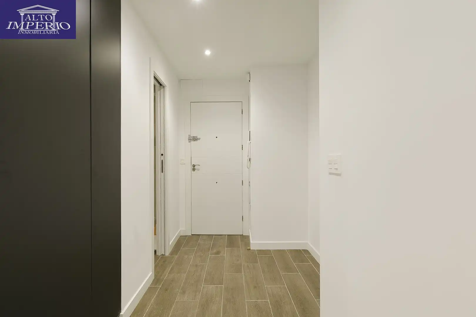 Apartamento en venta en Granada