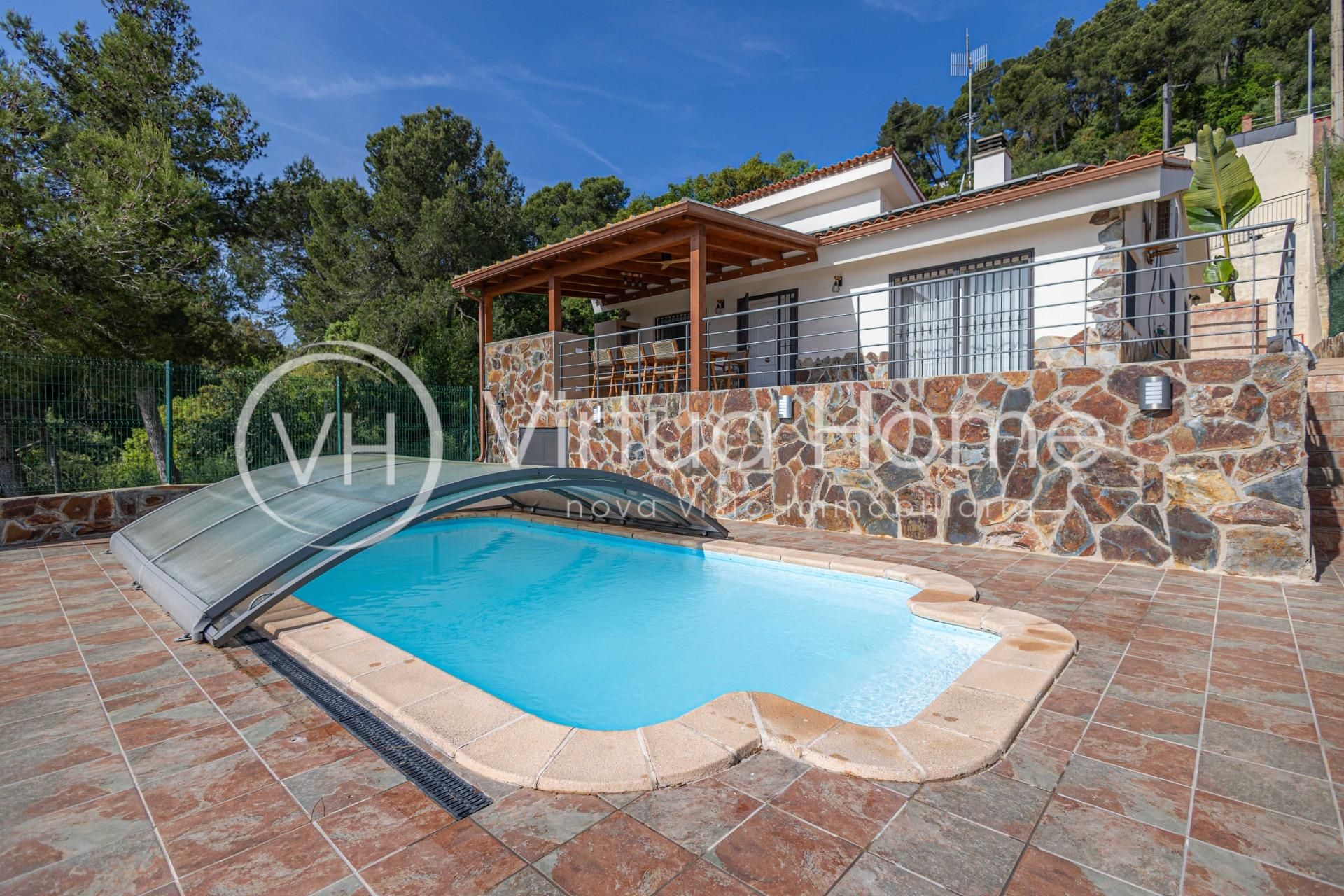 Exterior view of House or chalet for sale in Palafolls  with Air Conditioner, Heating and Private garden