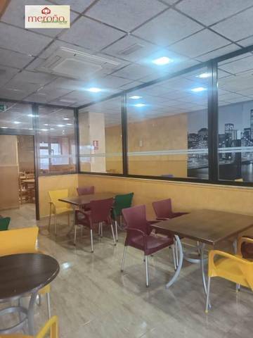 Local comercial en Alquiler en Plaza Crevillente - Antiguos Juzgados - El Asilo