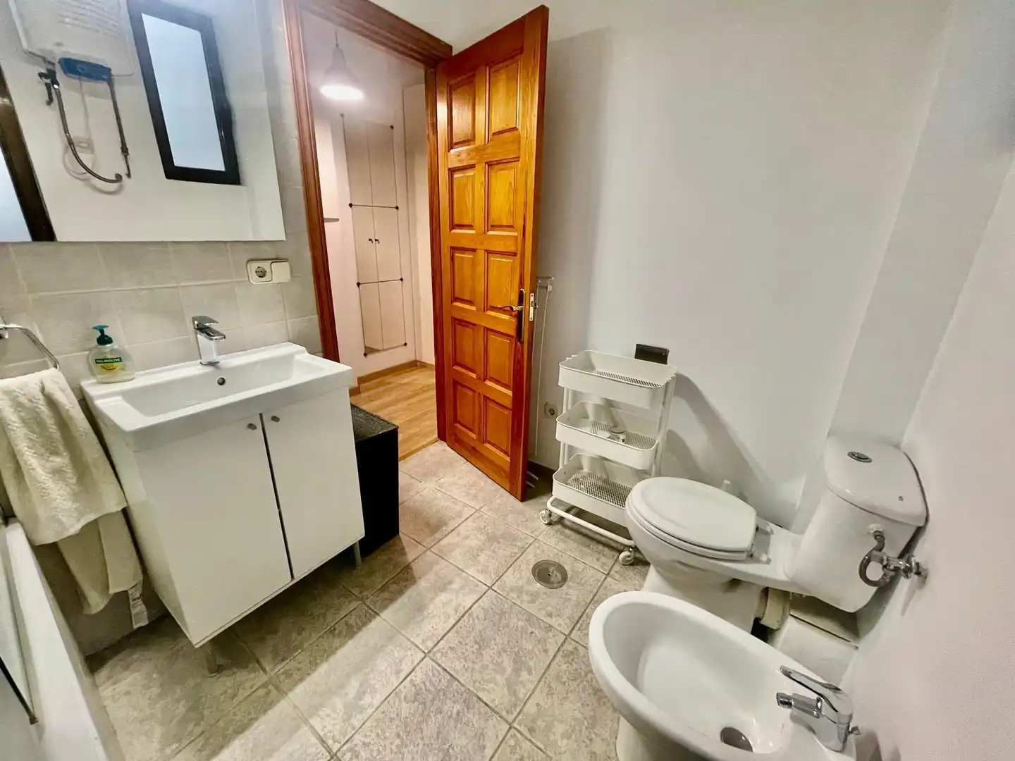 Badezimmer von Wohnung zur Miete in Madrid mit Klimaanlage, Heizung und Möbliert