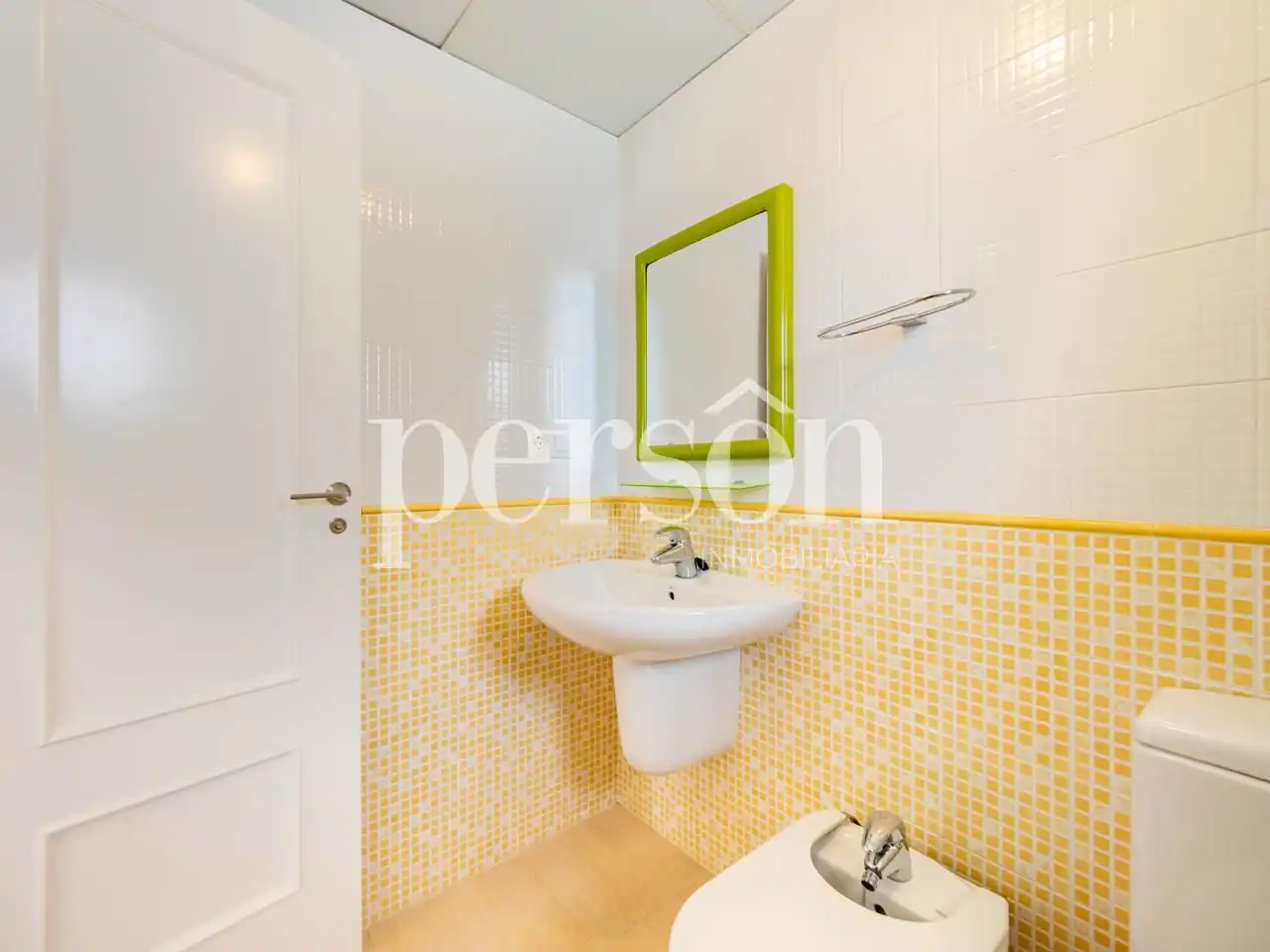 Badezimmer von Wohnung zum Verkauf in Moncofa mit Klimaanlage, Heizung und Terrasse