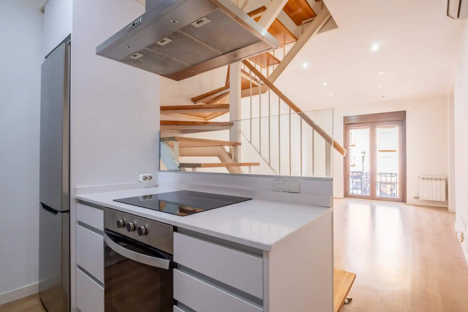 Kitchen of Duplex for sale in  Zaragoza Capital  with Heating, Terrace and Storage room