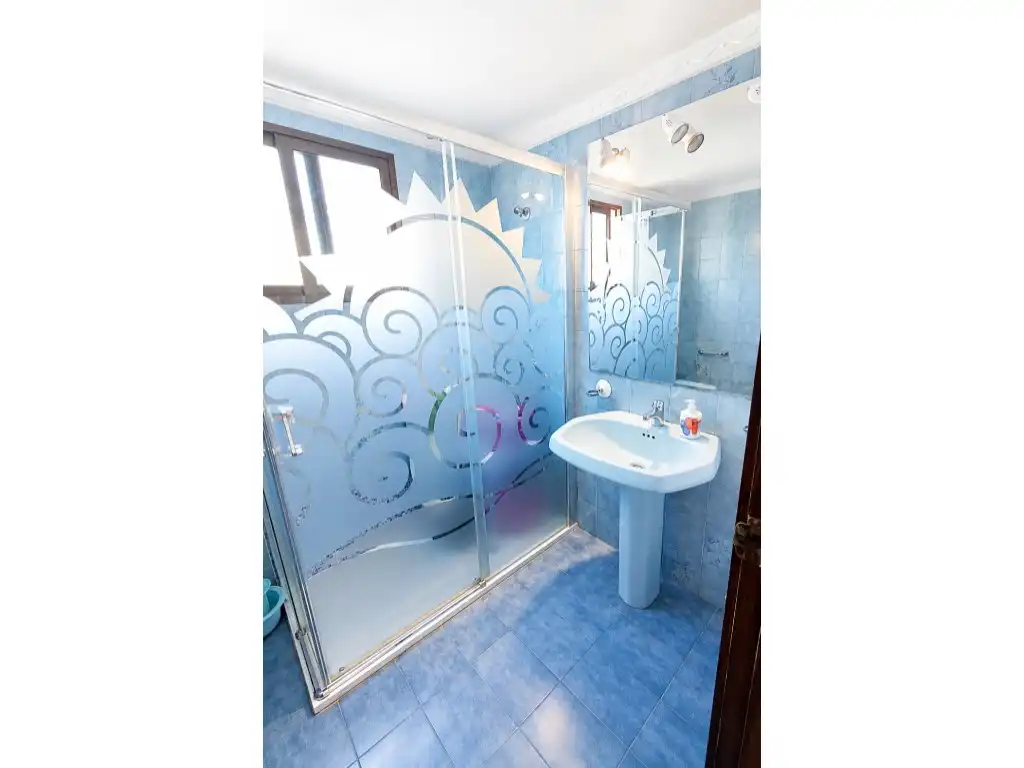 Baño de Casa o chalet en venta en Benidorm con Aire acondicionado, Piscina y Amueblado