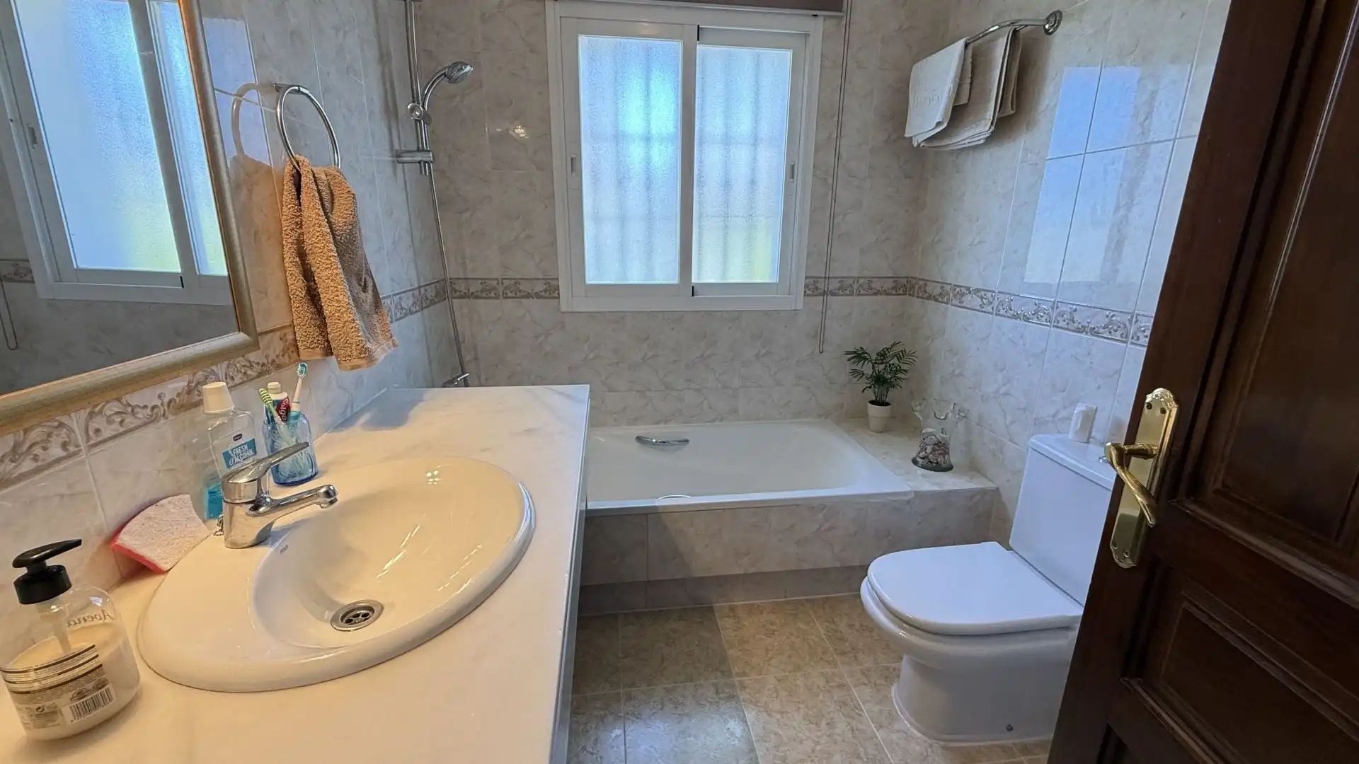 Baño de Casa o chalet en venta en Coín con Aire acondicionado y Piscina