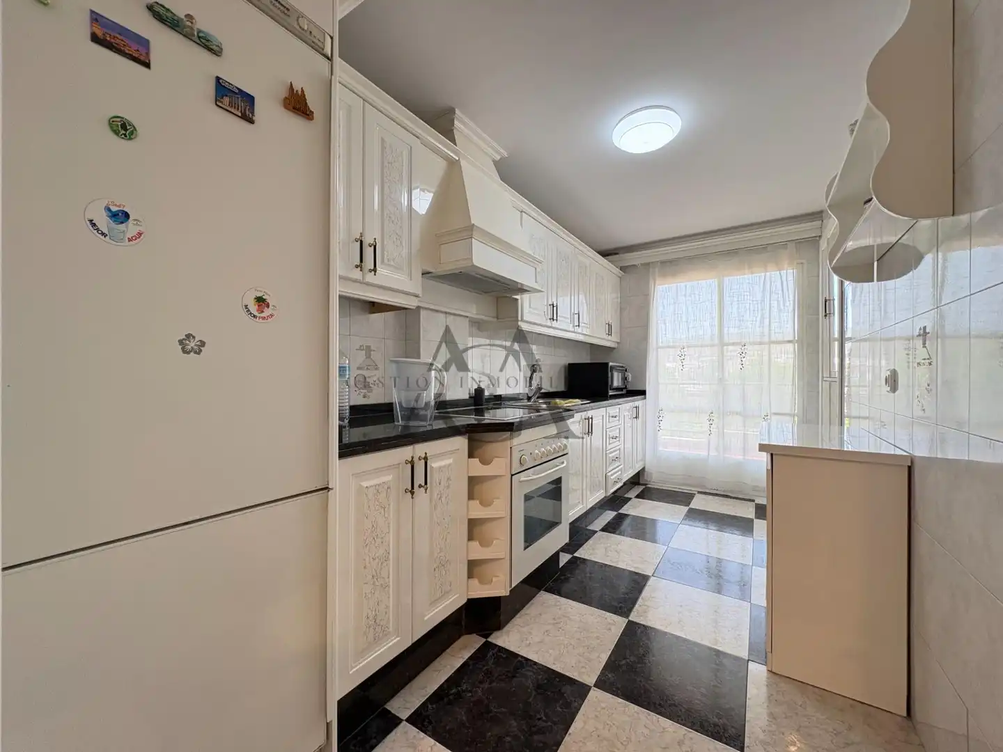 Piso en venta en Ronda del Paseo Viejo, Poleares