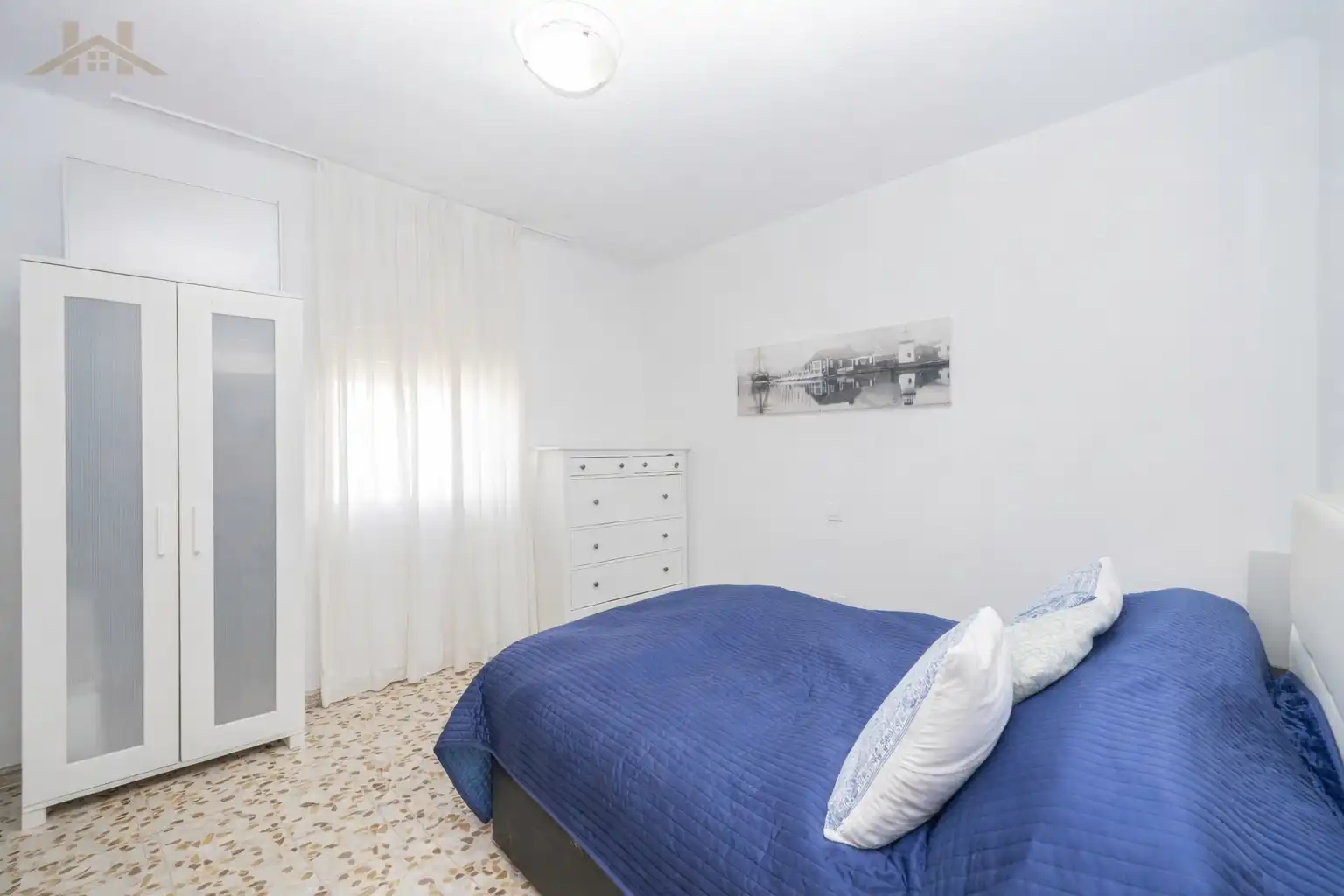 Bedroom of Flat for sale in Pozuelo de Alarcón  with Heating, Terrace and Furnished