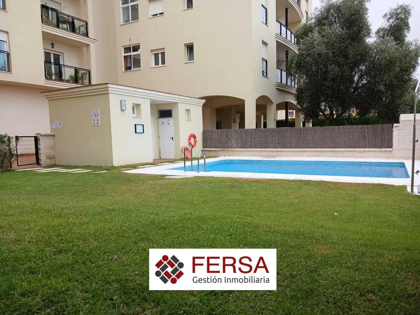 Swimming pool of Flat for rent in El Puerto de Santa María  with Air Conditioner, Heating and Private garden