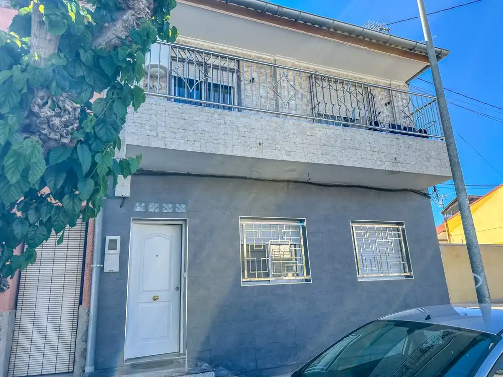 Außenansicht von Haus oder Chalet zum Verkauf in Murcia mit Möbliert
