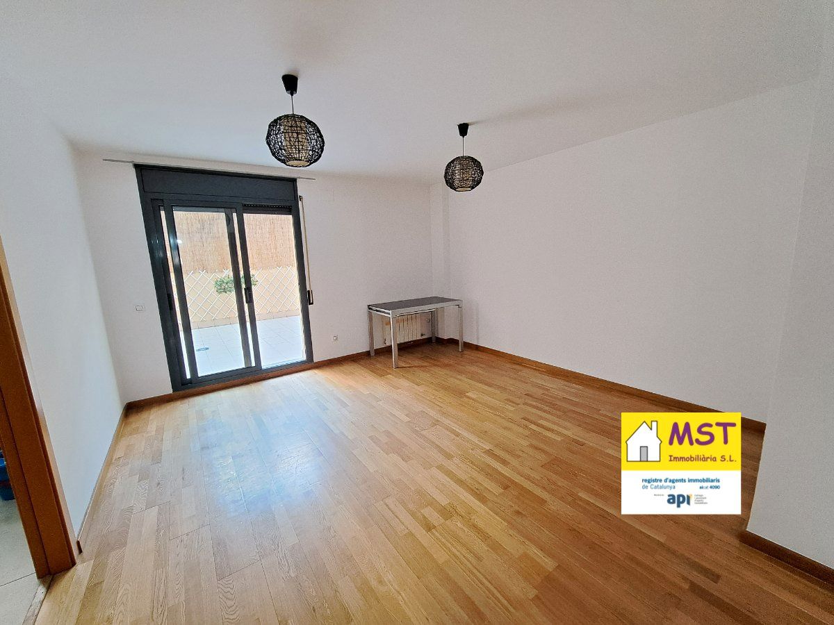 Planta baixa en venda en Navàs amb Calefacció, Parquet i Terrassa