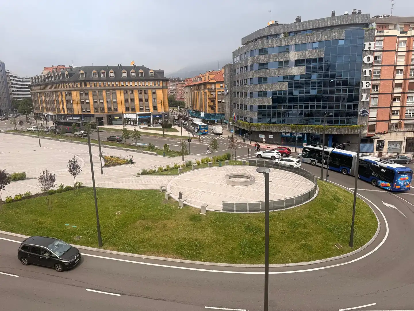 Parkplatz von Wohnung zum Verkauf in Oviedo  mit Heizung, Terrasse und Abstellraum