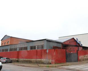 Vista exterior de Nau industrial en venda en Collado Mediano