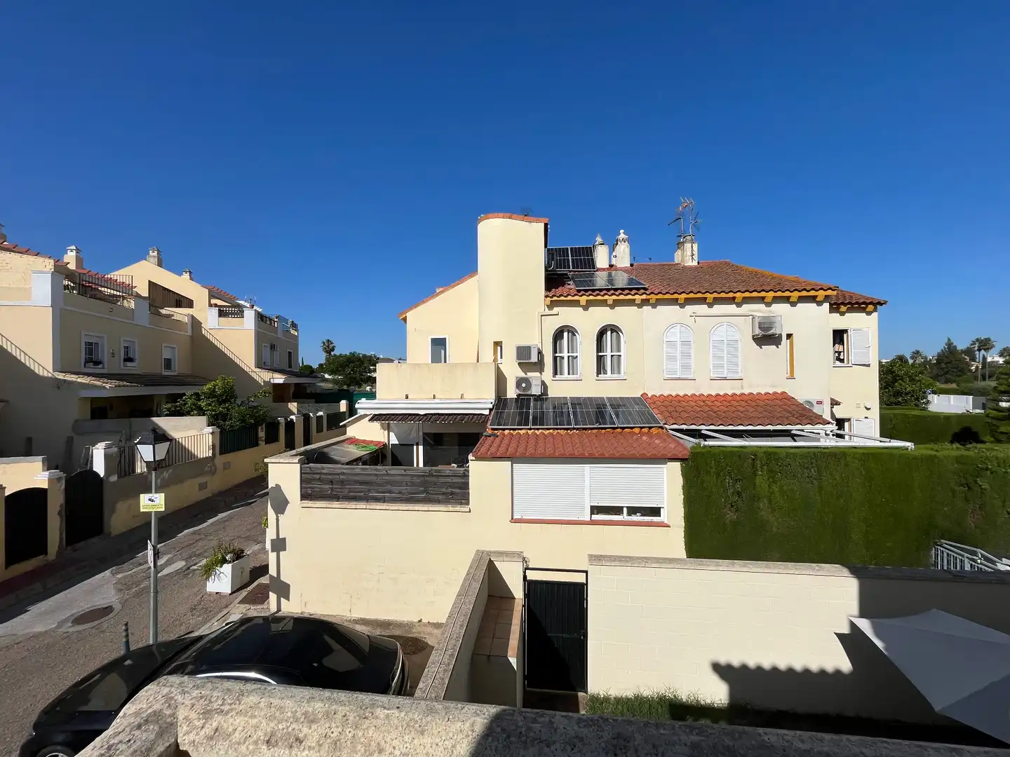 Vista exterior de Casa o chalet en venta en Aznalcázar con Aire acondicionado, Calefacción y Jardín privado