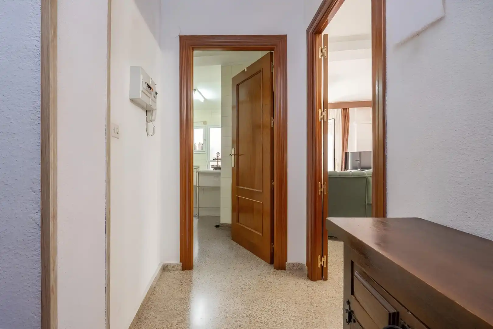 Flat for sale in Granada  with Air Conditioner and Balcony