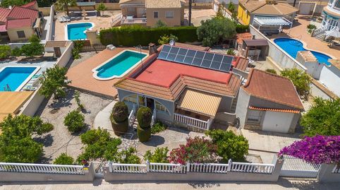 Descubre esta magniacutefica vivienda independiente situada sobre una amplia parcela de 900 m2, un auteacutentico oasis de privaci, imatge 3