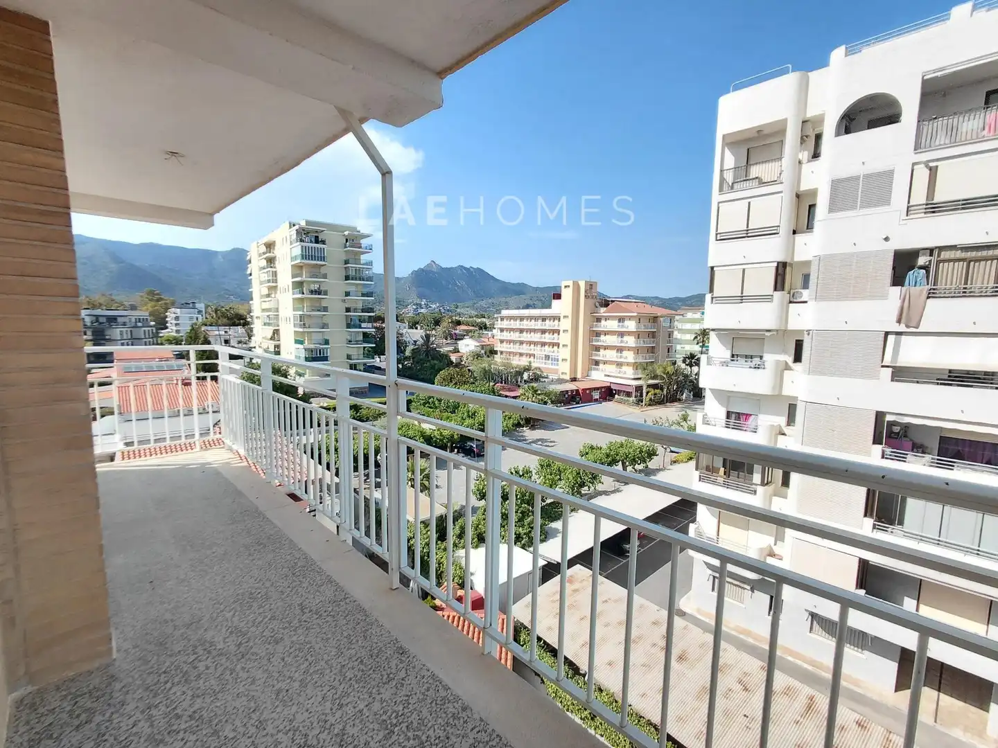 Exterior view of Apartments for rent in Benicasim / Benicàssim  with Terrace, Furnished and Community pool