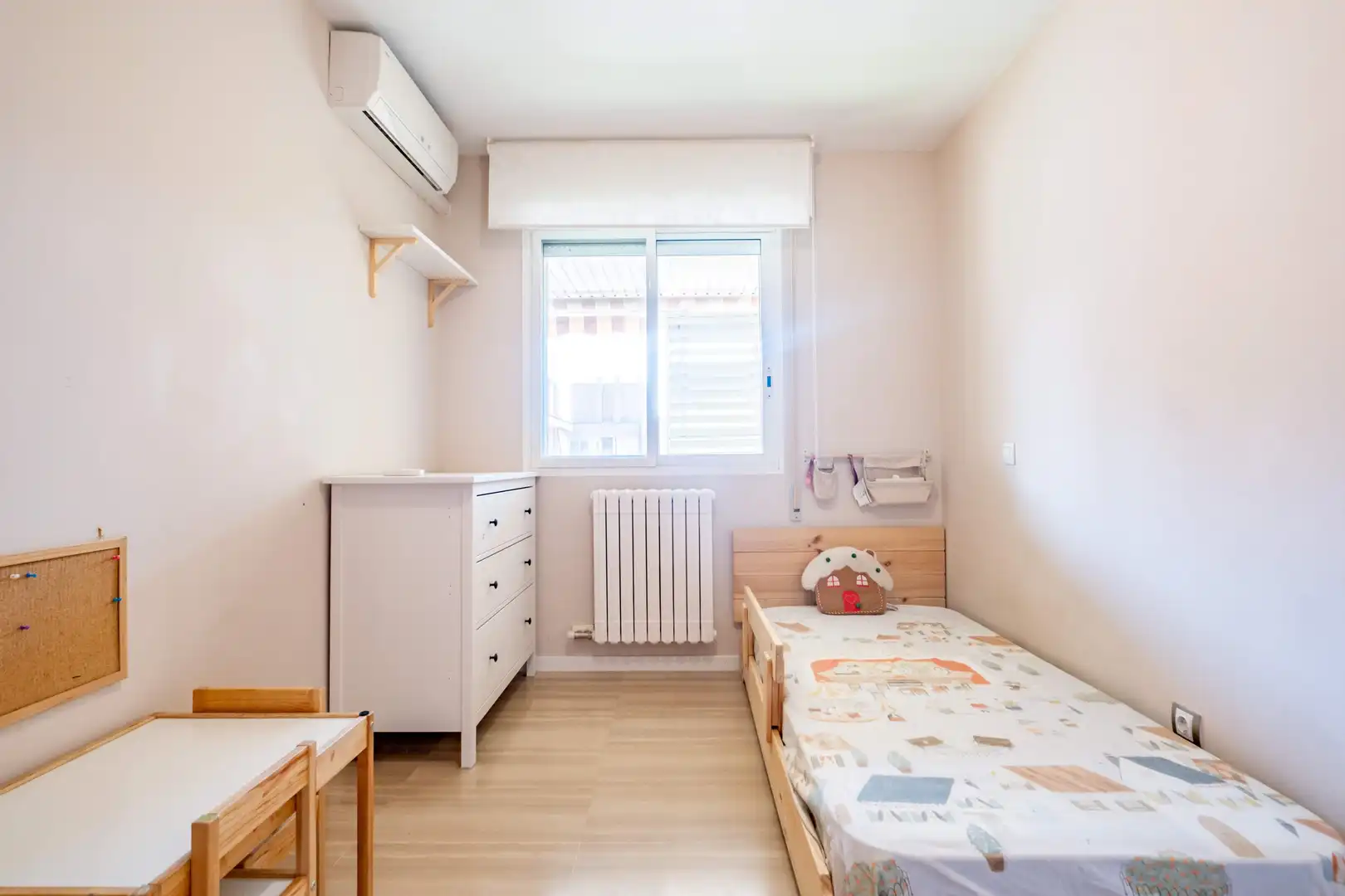 Habitación de Piso en venta en Zaragoza con Aire acondicionado y Terraza