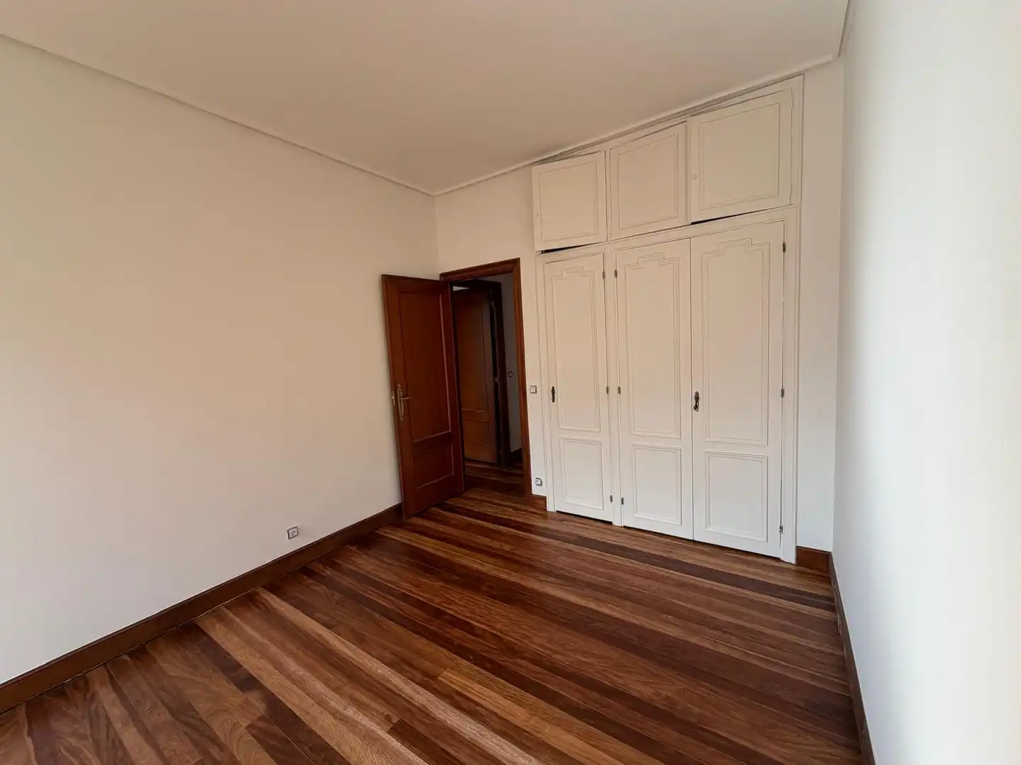 Habitación de Piso de alquiler en Bilbao  con Calefacción
