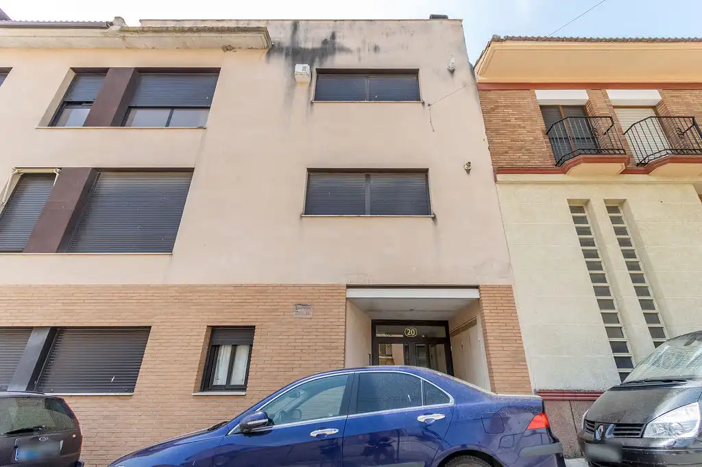 Außenansicht von Wohnung zum Verkauf in Almudévar mit Heizung und Abstellraum