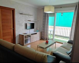 Sala d'estar de Pis de lloguer en Puerto Real amb Terrassa i Balcó