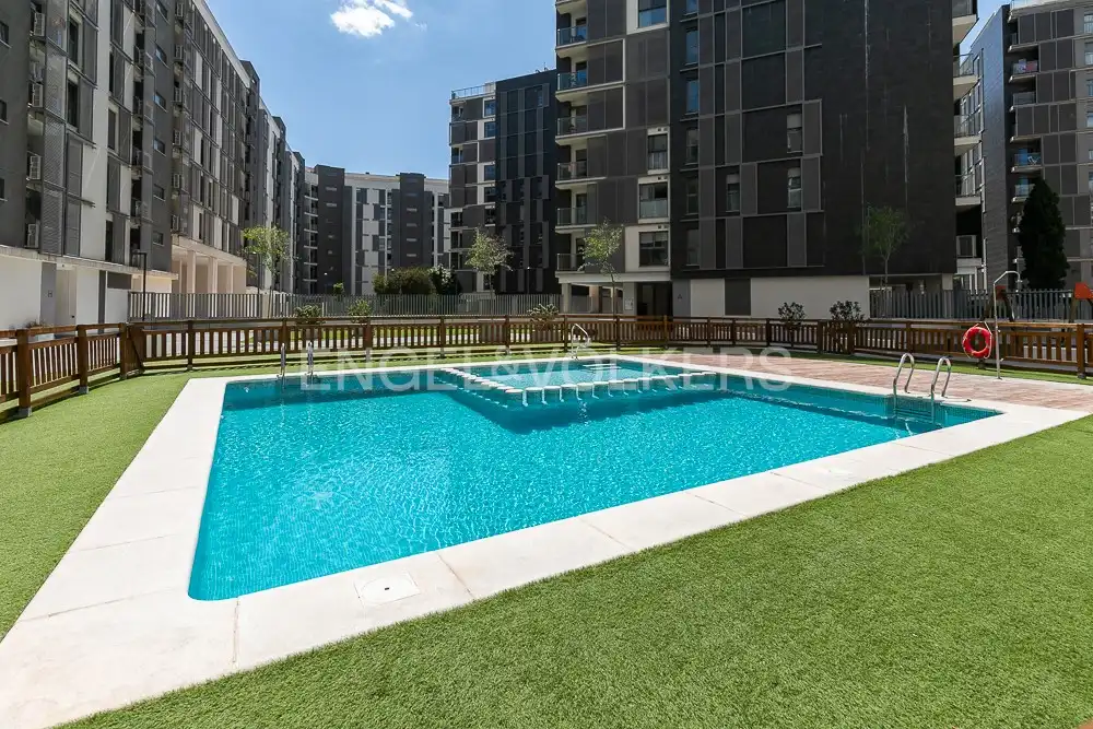 Swimming pool of Flat for rent in Godella  with Air Conditioner, Heating and Swimming Pool