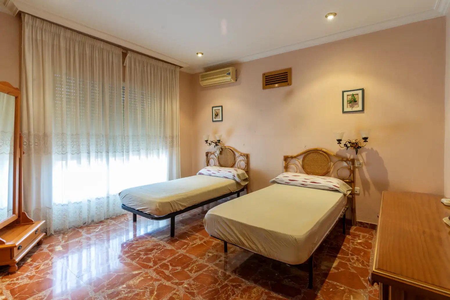 Habitación de Casa o chalet en venta en Las Torres de Cotillas con Aire acondicionado, Jardín privado y Trastero