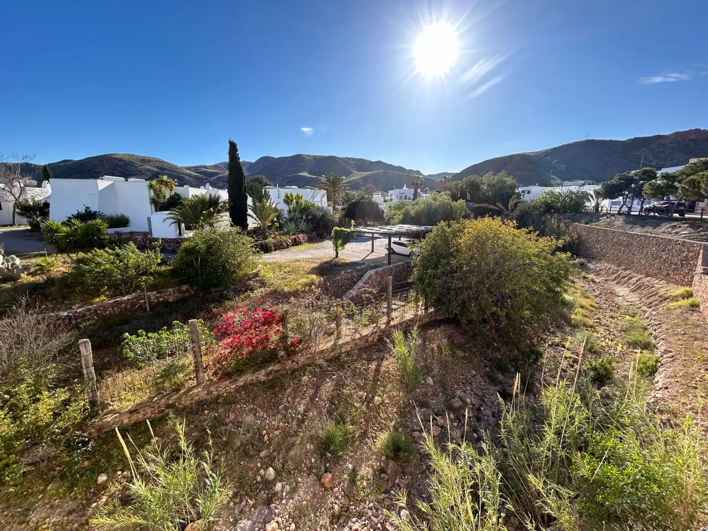 Vista exterior de Casa o xalet en venda en Níjar amb Moblat i Alarma