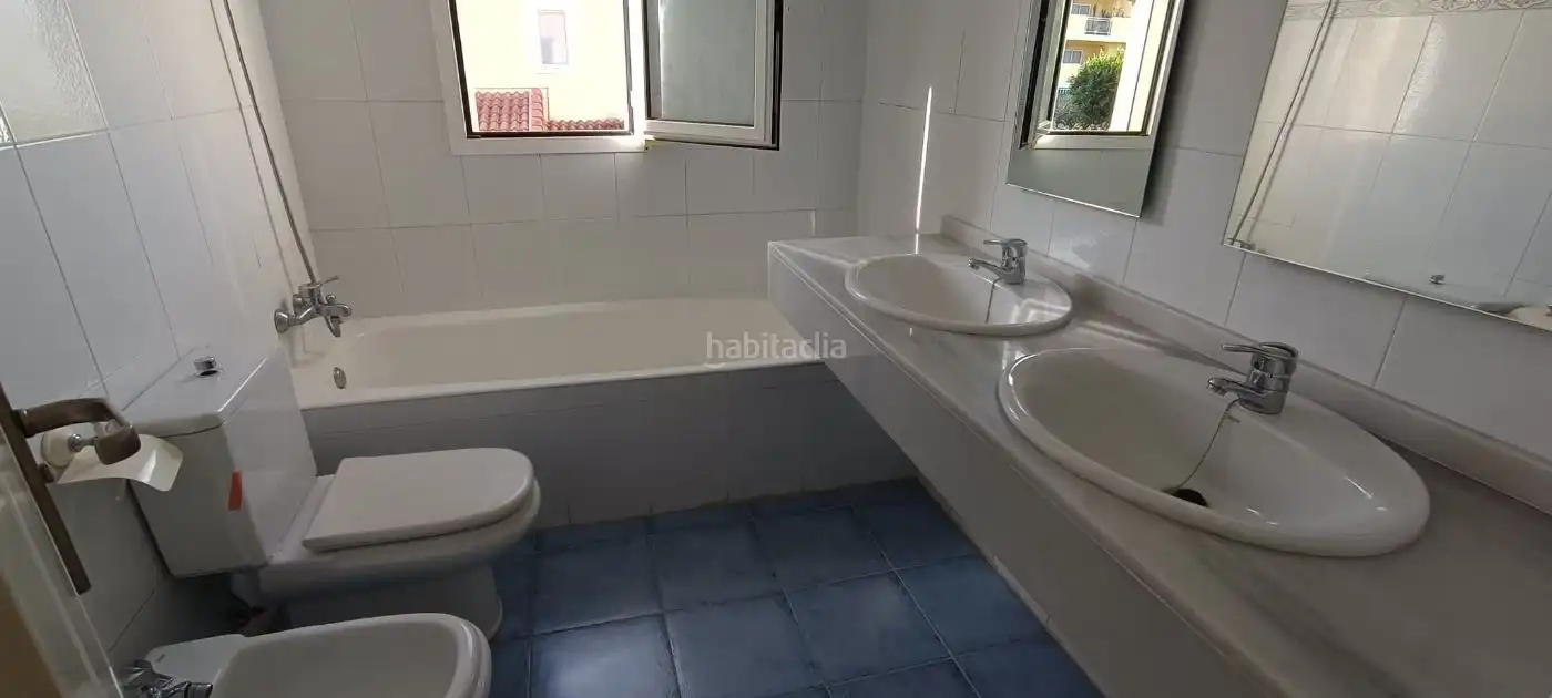 Doppelhaushälfte mit Garten zur Miete in Carrer de la Gralla 31, imagen 26