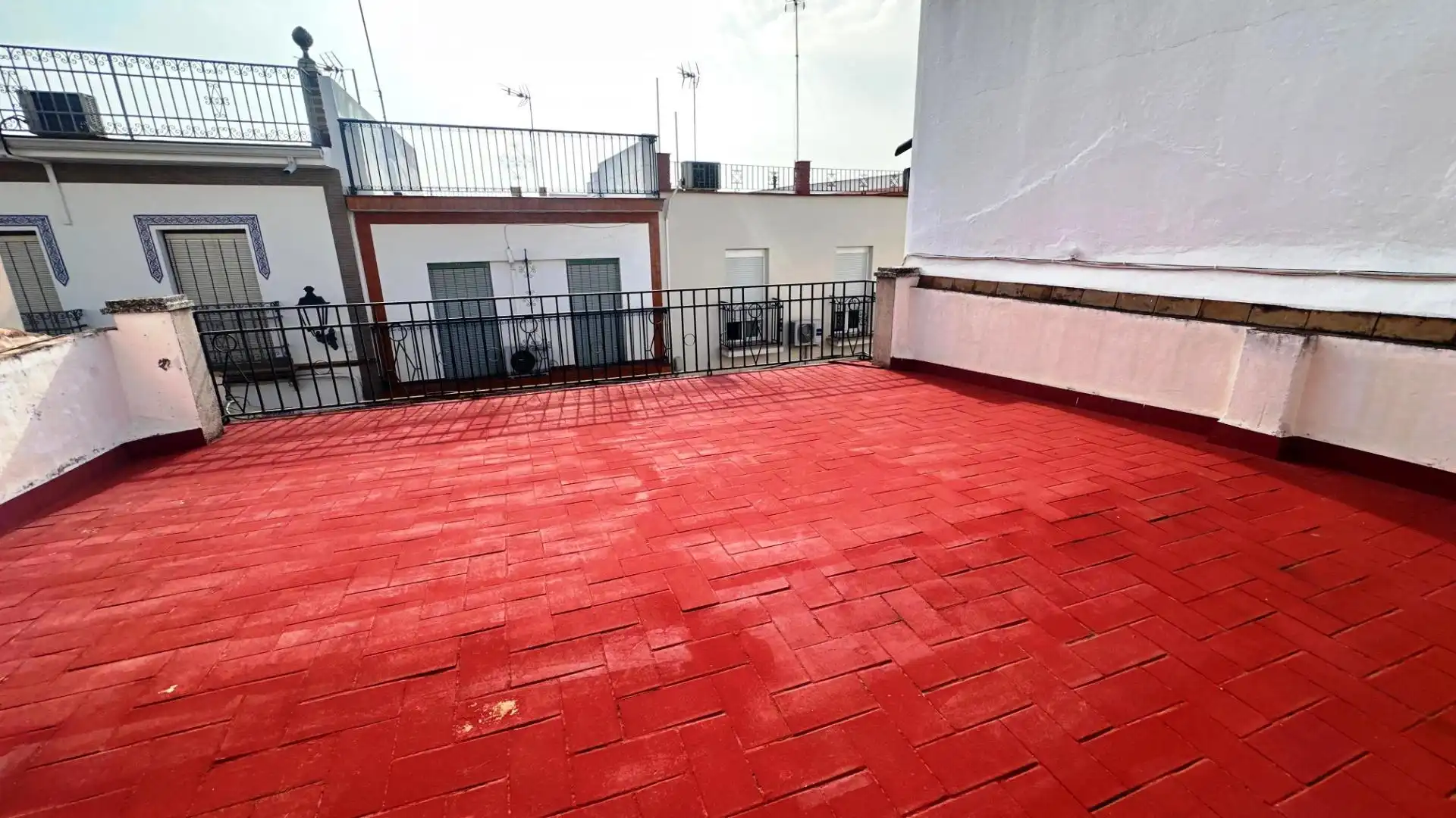 Terrace of Houses for sale in Bormujos  with Air Conditioner, Terrace and Storage room