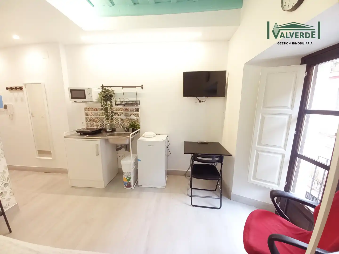Study for rent in Calle Pavaneras, San Matías - Realejo