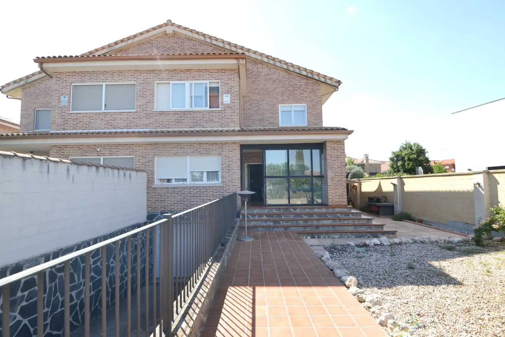 Exterior view of Detached homes for sale in Griñón  with Heating, Private garden and Terrace