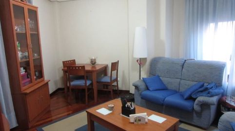 Foto 2 de Piso en venta en Rúa Do Conde de Torrecedeira, 60, Berbés - Peritos, Vigo