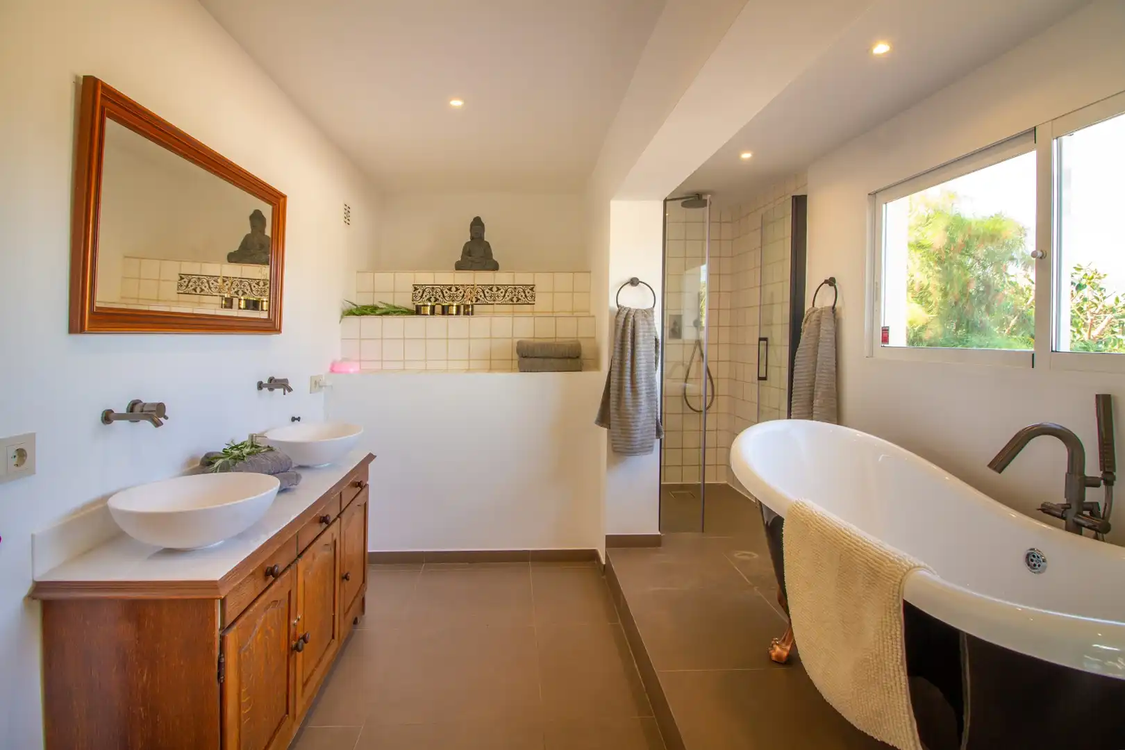 Bathroom of Houses for sale in L'Alfàs del Pi  with Swimming Pool